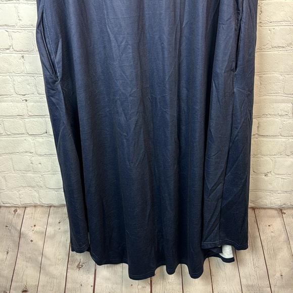 BloomChic Navy & White Striped Raglan Sleeve Pocket Dress Plus Size 1X - Picture 5 of 6